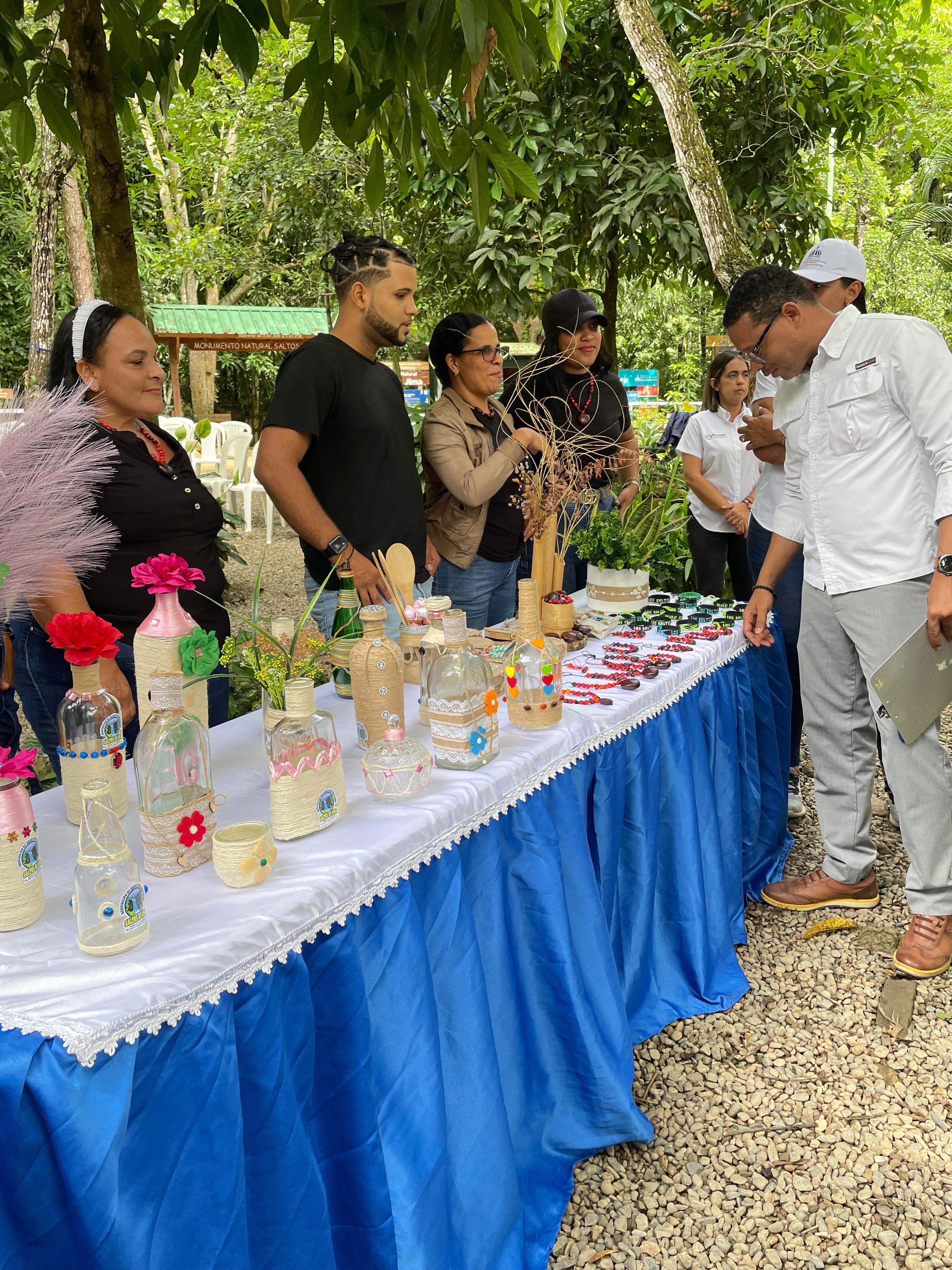 Promipyme y Medio Ambiente Impulsan Emprendimientos en Los Saltos de Jima